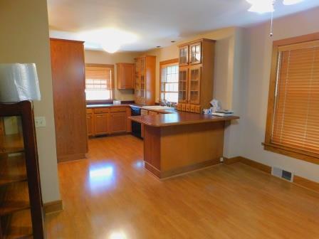 201 E Watson St, Forrest, IL 61741 photo 5