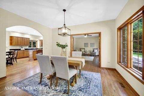 33 W693 Fletcher Rd, Wayne, IL 60184 photo 13