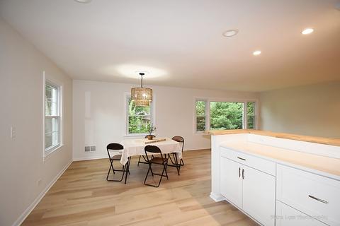 526 E Hawthorne Blvd, Wheaton, IL 60187 photo 16