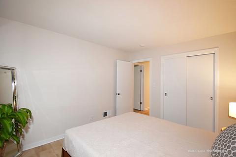 526 E Hawthorne Blvd, Wheaton, IL 60187 photo 22