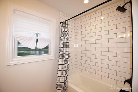 526 E Hawthorne Blvd, Wheaton, IL 60187 photo 28