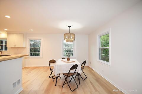 526 E Hawthorne Blvd, Wheaton, IL 60187 photo 13