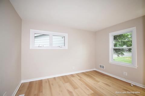 526 E Hawthorne Blvd, Wheaton, IL 60187 photo 25