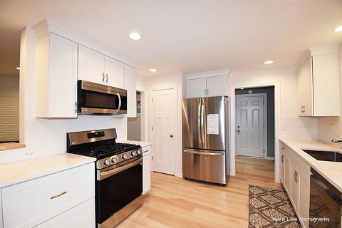 526 E Hawthorne Blvd, Wheaton, IL 60187 photo 20
