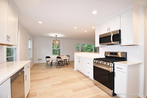 526 E Hawthorne Blvd, Wheaton, IL 60187 photo 18