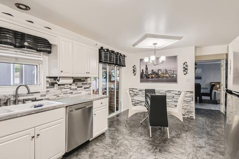 2105 Cumberland Dr, Plainfield, IL 60586 photo 11