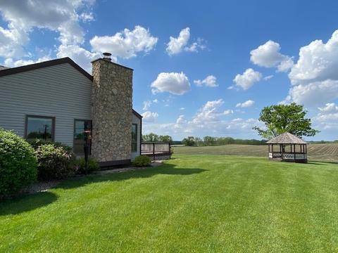 19720 Hebron Rd, Harvard, IL 60033 photo 8