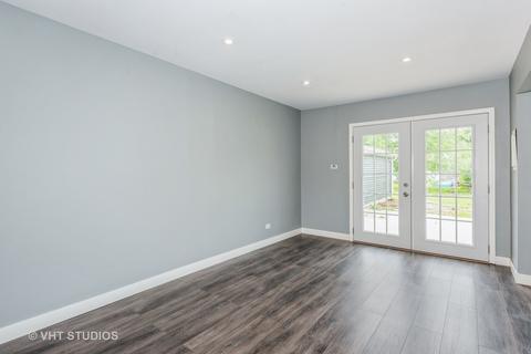 520 Audubon St, Hoffman Estates, IL 60169 photo 5