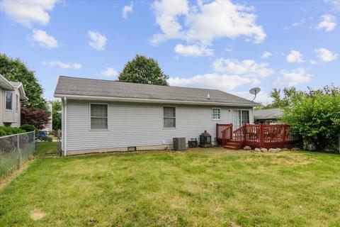 32 Edgewood Ct, Bloomington, IL 61701 photo 22