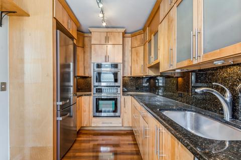 100 E Bellevue Pl #8E, Chicago, IL 60611 photo 8