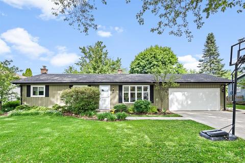 60 Woodview Ln, Algonquin, IL 60102 photo 1