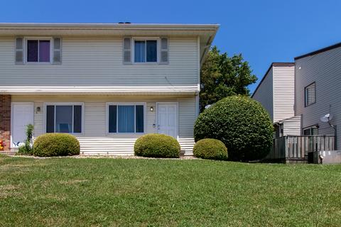 1508 Hancock Dr #7, Normal, IL 61761 photo 1