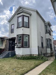 2237 E 93rd St, Chicago, IL 60617 photo 1