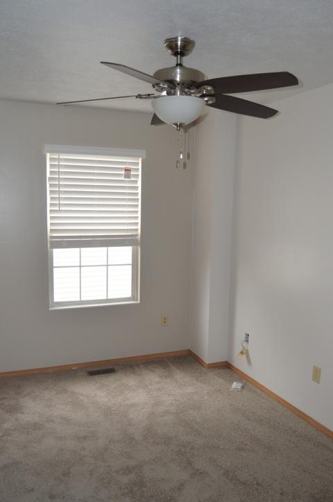 32 Andy Ct, Bloomington, IL 61704 photo 15