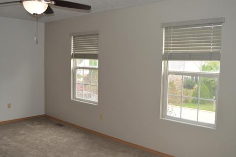 32 Andy Ct, Bloomington, IL 61704 photo 12