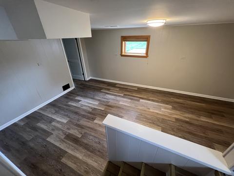 896 Alfini Dr, Des Plaines, IL 60016 photo 11