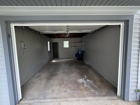 896 Alfini Dr, Des Plaines, IL 60016 photo 14