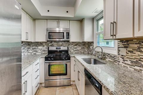 1663 Longvalley Dr, Northbrook, IL 60062 photo 6