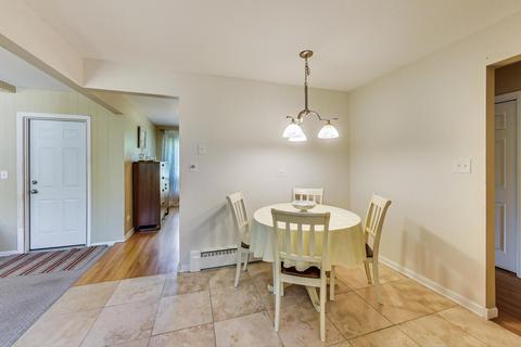 1663 Longvalley Dr, Northbrook, IL 60062 photo 9
