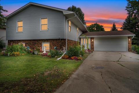 1309 Hanson Dr, Normal, IL 61761 photo 1