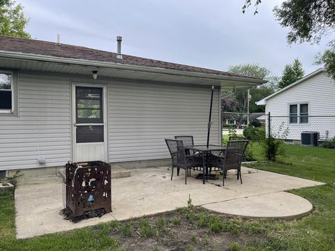 245 E 4th St, Herscher, IL 60941 photo 19
