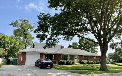 348 E Maple St, Lombard, IL 60148 photo 1
