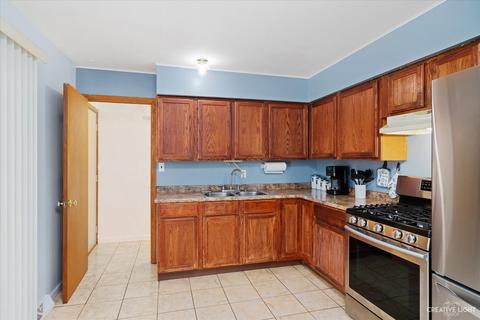 420 E Park St, Plano, IL 60545 photo 5