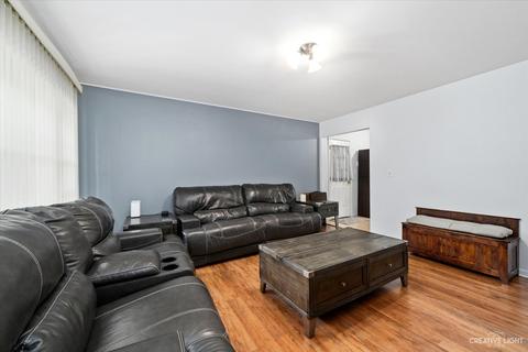 420 E Park St, Plano, IL 60545 photo 4
