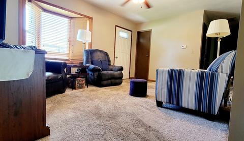 520 Devonshire St, Dixon, IL 61021 photo 5