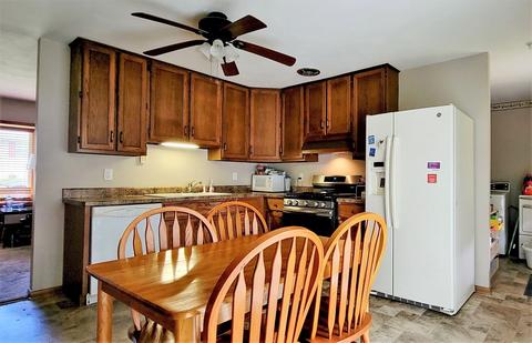 520 Devonshire St, Dixon, IL 61021 photo 6