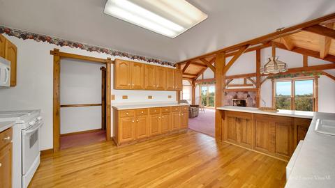 18709 E Route 14, Harvard, IL 60033 photo 5