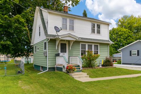 1108 E 16th St, Sterling, IL 61081 photo 2
