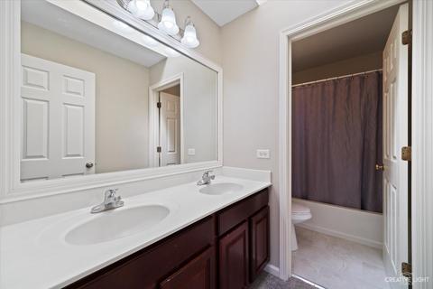 2710 Stonebridge Dr, Plainfield, IL 60586 photo 20