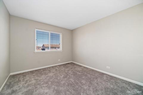 2710 Stonebridge Dr, Plainfield, IL 60586 photo 23