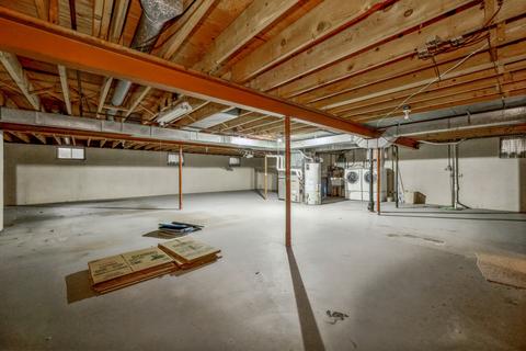2428 W Downer Pl, Aurora, IL 60506 photo 24