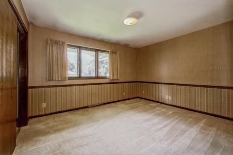 2428 W Downer Pl, Aurora, IL 60506 photo 15