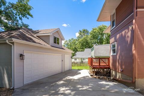 919 Larkin Ave, Elgin, IL 60123 photo 24