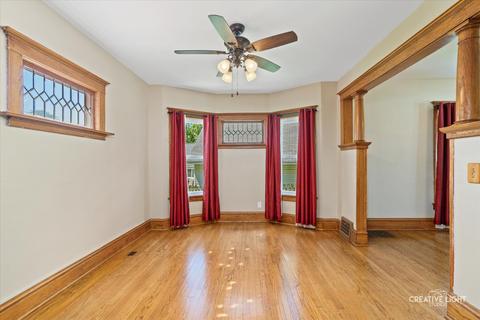 919 Larkin Ave, Elgin, IL 60123 photo 8
