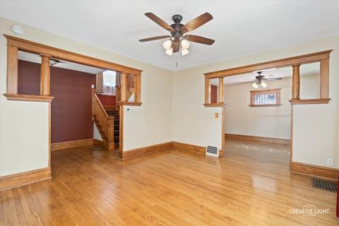 919 Larkin Ave, Elgin, IL 60123 photo 6