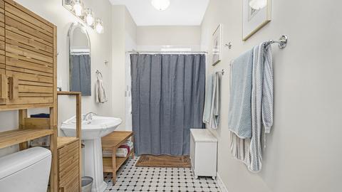 6338 N Wayne Ave #2, Chicago, IL 60660 photo 13
