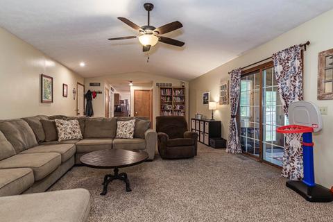 2604 Persimmon Pl, Bloomington, IL 61701 photo 16