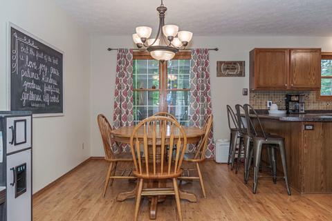 2604 Persimmon Pl, Bloomington, IL 61701 photo 9