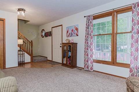 2604 Persimmon Pl, Bloomington, IL 61701 photo 4