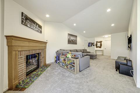 1606 Warwick Ct #A2, Wheeling, IL 60090 photo 7
