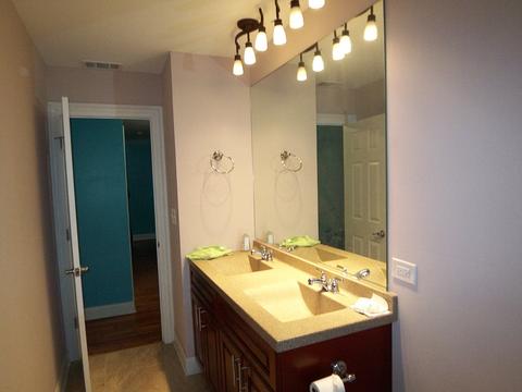 875 S Addison Rd, Addison, IL 60101 photo 9