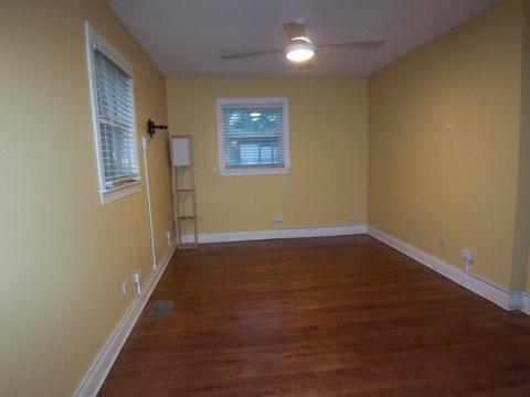 875 S Addison Rd, Addison, IL 60101 photo 15