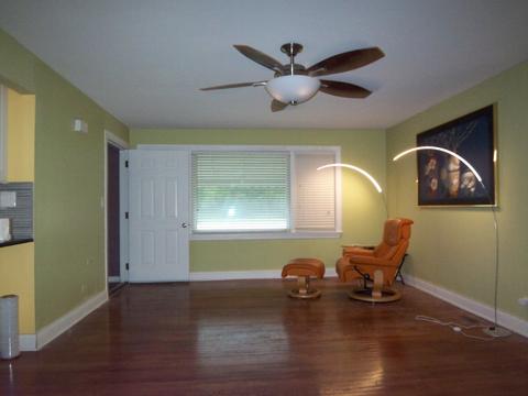 875 S Addison Rd, Addison, IL 60101 photo 18