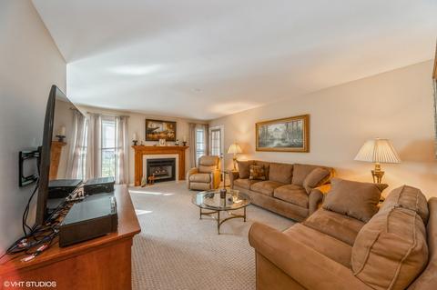 1402 Ashton Ct #D1, Wheeling, IL 60090 photo 2