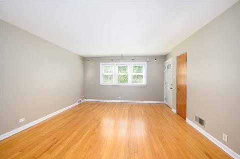 243 S Berkley Ave, Elmhurst, IL 60126 photo 12