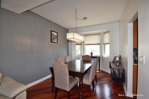813 Red Barn Ln, Elgin, IL 60124 photo 7